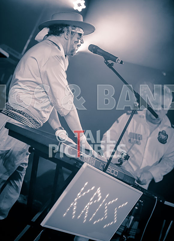 Fade2Grey-344 - FADE2GREY