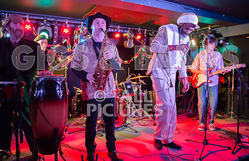 Tall Rich at the Fermain Tavern-36 - TALL RICH