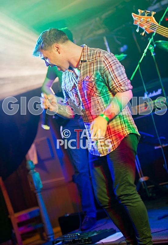 Destria-105 - DESTRIA