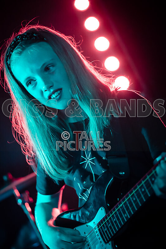 Hunting for Flames-18 - HUNTING FOR FLAMES