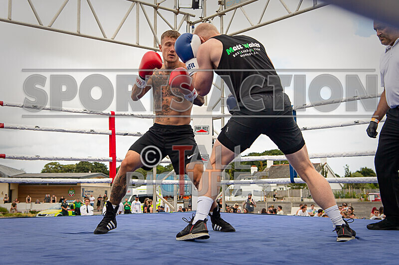 BOUT 6- Jason Danger Mouse Enticott v Martin the Granite Man Savident- - BOUT 6- Jason 'Danger Mouse' Enticott v Martin 'the Granite Man' Savident