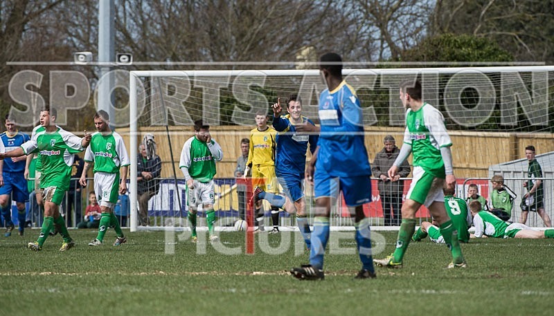 Guernsey FC v Raynes Park Vale-104 - GUERNSEY FC v RAYNES PARK VALE