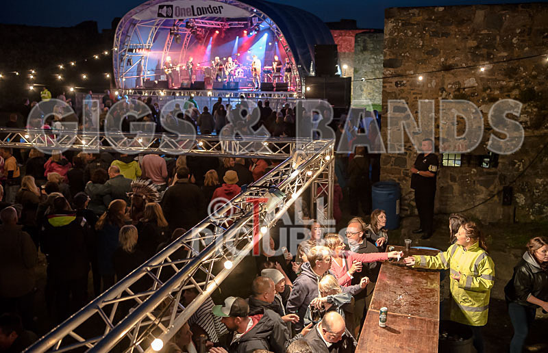 School Disco_2016-1 - SCHOOL DISCO_2016_SCENE