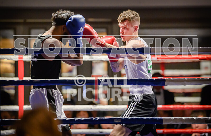 BOUT- 6 - Emile Prevel v Moin Khan-48 - BOUT: 6 - Emile Prevel v Moin Khan