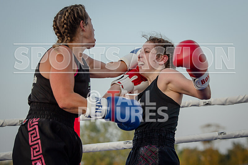 BOUT 13 - Jo -the Hammer- Wheatley v Fran -the Force- Field-47 - BOUT 13 - Jo 'the Hammer' Wheatley v Fran 'the Force' Field