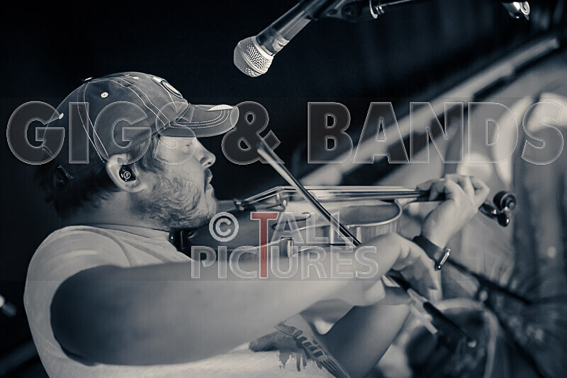 Kiya Ashton and the Folkadelics-20 - KIYA ASHTON AND THE FOLKADELICS