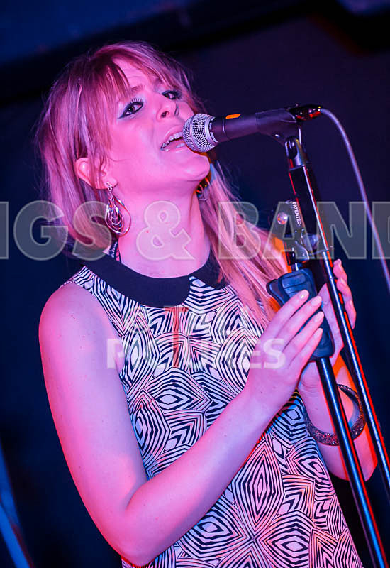 The Blondettes-24 - THE BLONDETTES