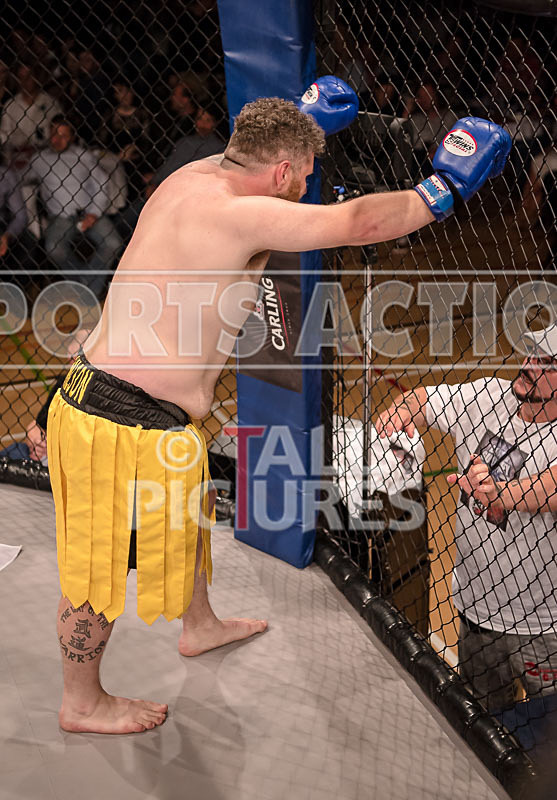 Stanlee Wilson v Dan Maree-21 - BOUT-12 Stanlee Wilson v Dan Maree