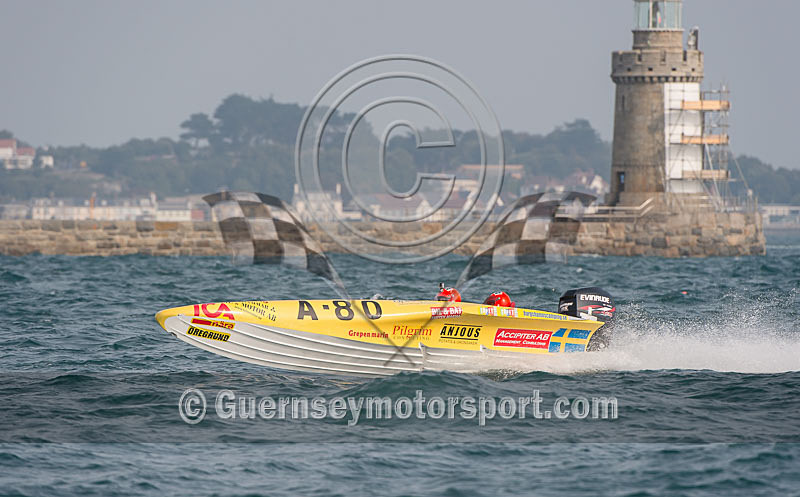 Worlds Powerboats_2014_Race-2-204 - UIM CLASS 3A & 3B WORLD OFFSHORE CHAMPIONSHIP_RACE-2