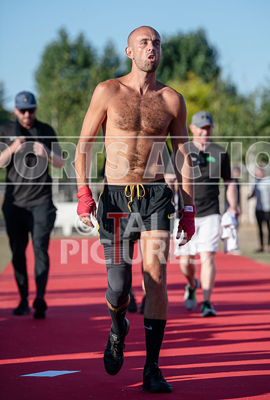 BOUT-7- James Psycho Le Flem v Dangerous Dan Cavanagh-3 - BOUT-7: James 'Psycho' Le Flem v 'Dangerous' Dan Cavanagh