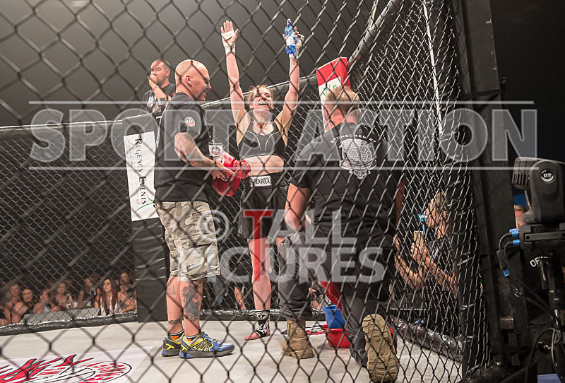 Zoe Findlay v Lolly Guard-86 - BOUT 3