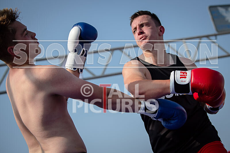 BOUT 1 - Ivan -El Terrible- v Elliot Cocket-13 - BOUT 1 - Ivan 'El Terrible' Donaldson v Elliot Cocket