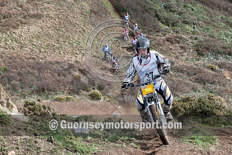 2-Day Trials_2012-88 - 2-DAY TRIALS 2012