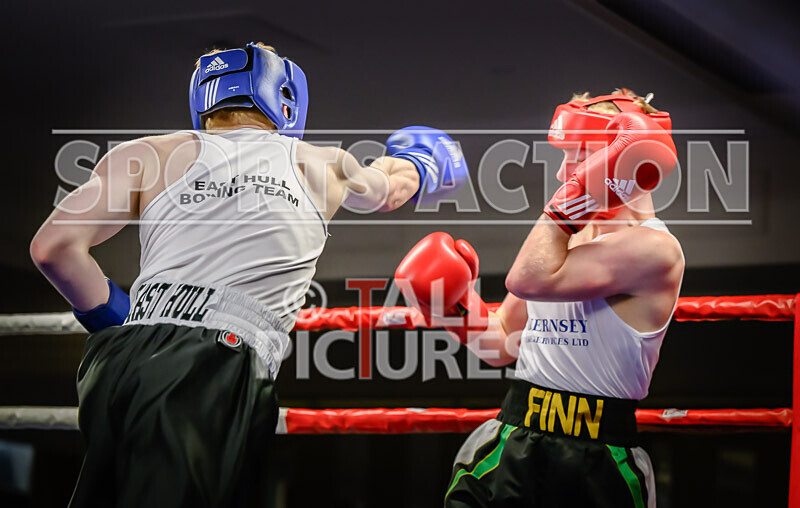 BOUT- 5 - Finn Walsh v Alix Watkins-6 - BOUT: 5 - Finn Walsh v Alix Watkins