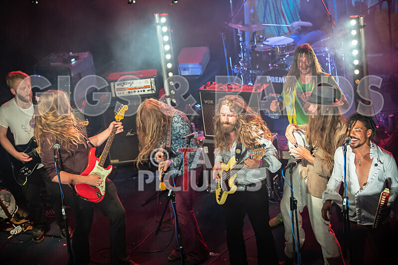 The Recks-931 - THE RECKS