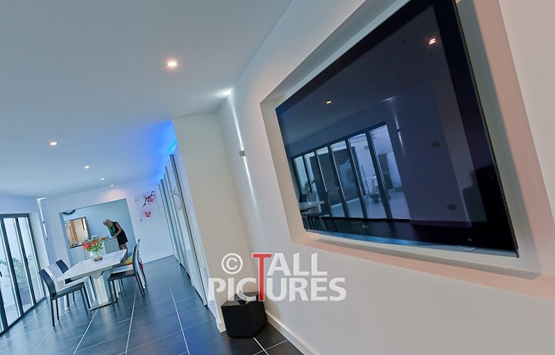 Ultra modern installation-2 - INVISIBLE SPEAKERS