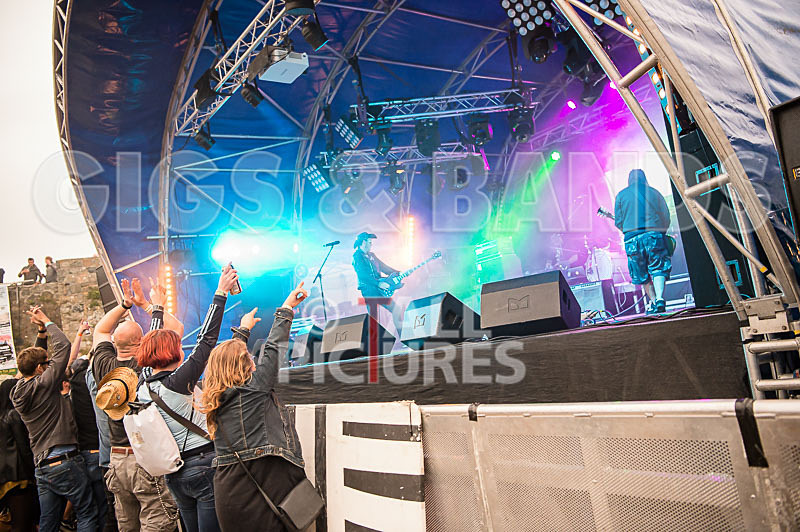 Teaspoonriverneck-380 - TEASPOONRIVERNECK