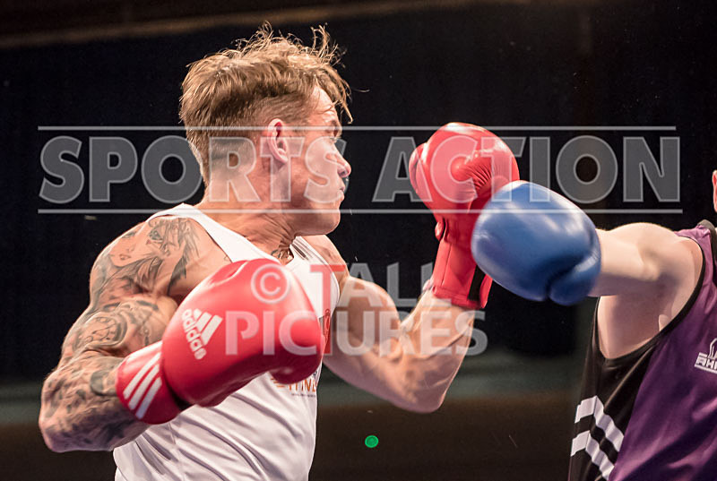 BOUT-4_Kevin McDonnell v Ben Farmer-8 - BOUT-4_Kevin McDonnell v Ben Farmer