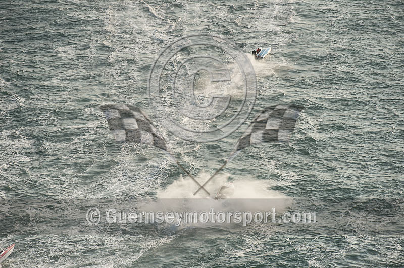 Worlds Powerboats_2014_Race-1-110 - UIM CLASS 3A & 3B WORLD OFFSHORE CHAMPIONSHIP_RACE-1