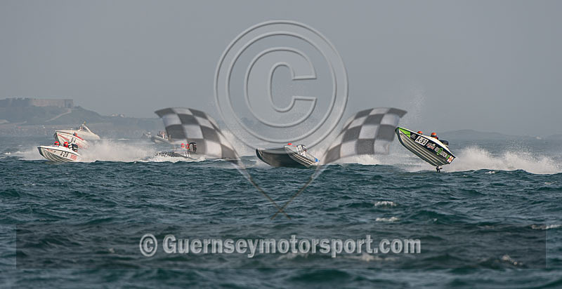 Worlds Powerboats_2014_Race-2-2 - UIM CLASS 3A & 3B WORLD OFFSHORE CHAMPIONSHIP_RACE-2