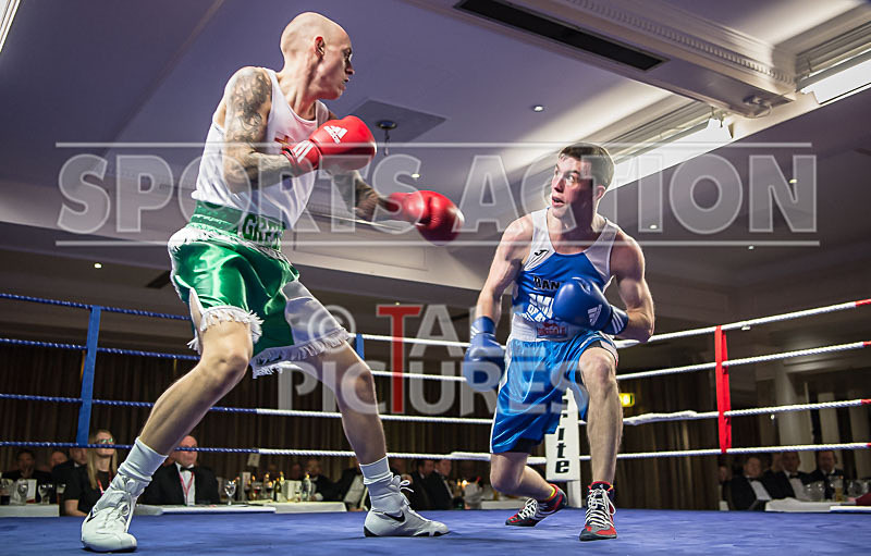 Bout - 8_Nathan Green v Joe Dennison-30 - Bout - 8_Nathan Green v Joe Dennison