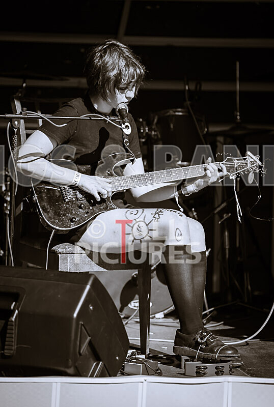 Ellliott Grace-9 - ELLIOTT & GRACE