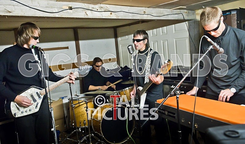 Thee Jenerators_Photoshoot-69 - THEE JENERATORS