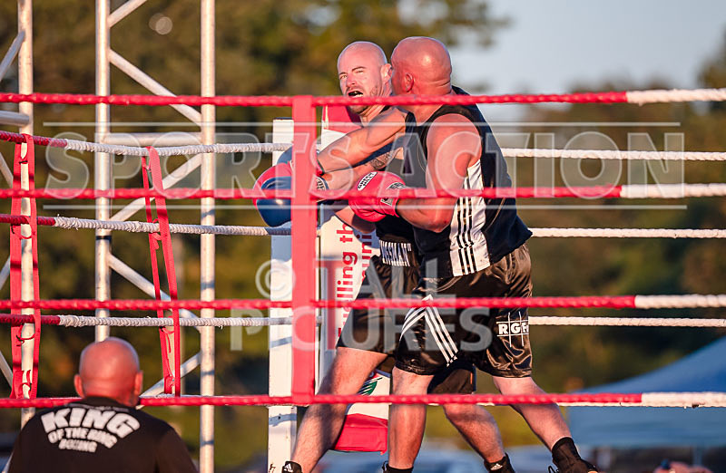 BOUT-12- Mad Charlie Moss v Tim Timbo Slice Luscombe-20 - BOUT-12 'Mad' Charlie Moss v Tim 'Timbo Slice' Luscombe