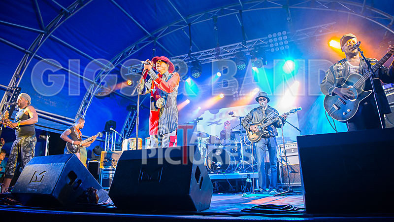 Jupiter  Okwess-52 - JUPITER & OKWESS