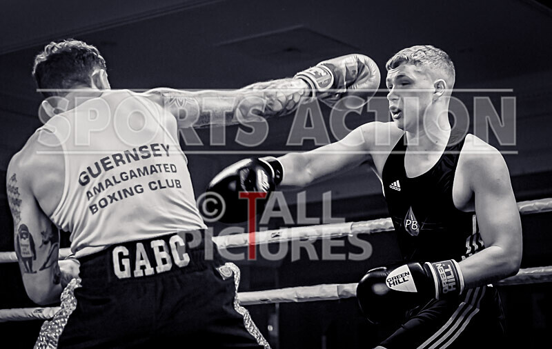 BOUT 10_Billy Le Poullain v Josh Bridges-10 - BOUT 10_Billy Le Poullain v Josh Bridges