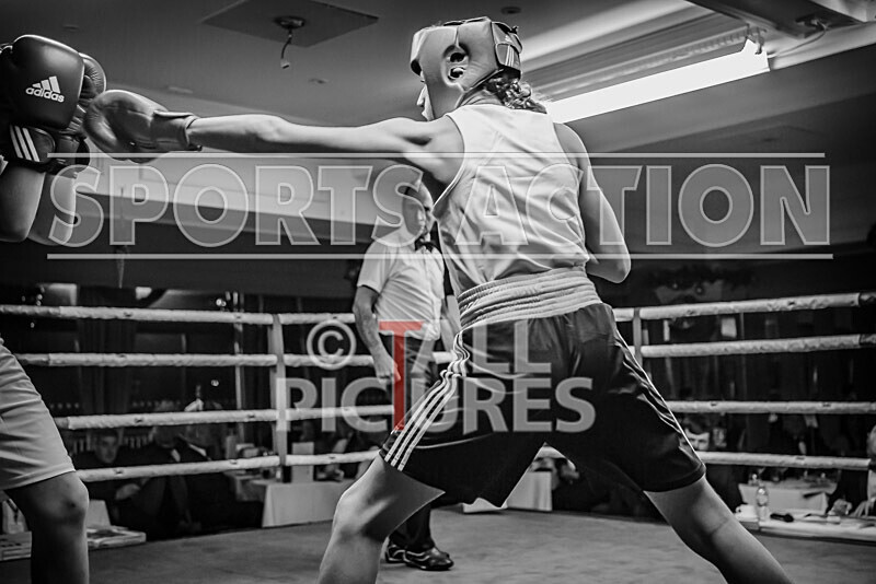 BOUT- 3_Louie Quertier v Archie Kirk-6 - BOUT 3_Louie Quertier v Archie Kirk