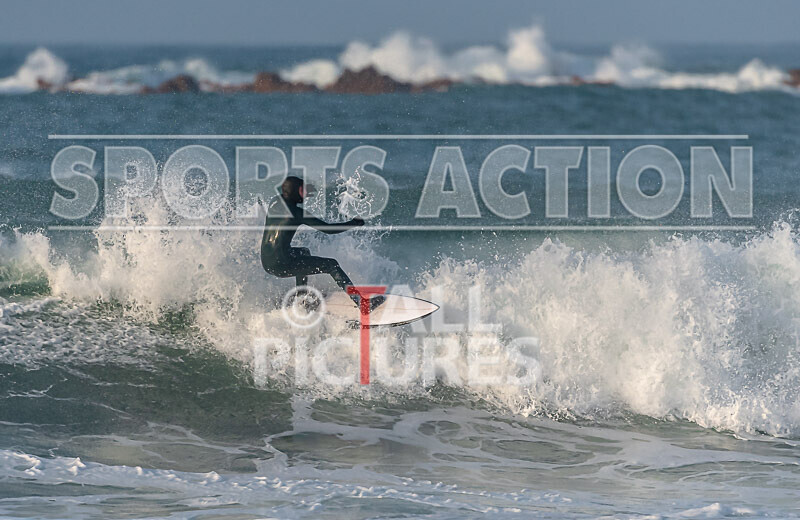 Surfing_New Years Eve 2021-86 - NEW YEARS EVE SURFING 2021