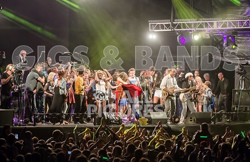 Chic Featuring Nile Rodgers-54 - CHIC FEATURING NILE RODGERS