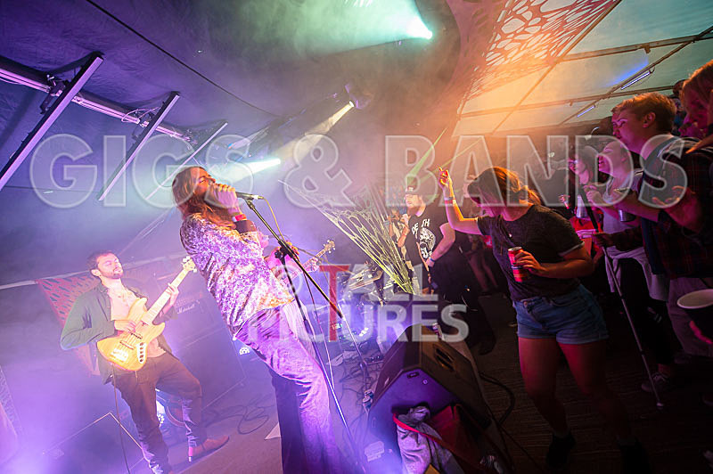 The Recks-812 - THE RECKS