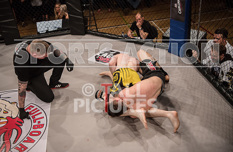 Steve Birkett v Tom Schmeidhuber-28 - BOUT-9 Steve Birkett v Tom Schmeidhuber