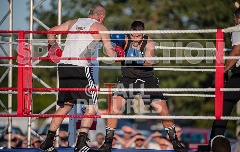 BOUT-10- Rob The Hammer Newton v Lee Alan Ted  Reggie Renouf-4 - BOUT-10 Rob 'The Hammer' Newton v Lee' Alan, Ted & Reggie' Renouf