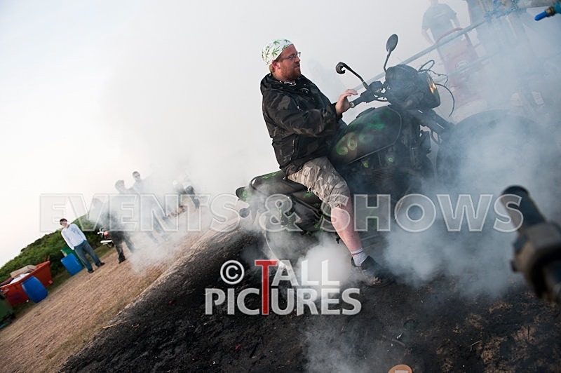 Greenman Burnout-76 - GREENMAN BURNOUTS 2010