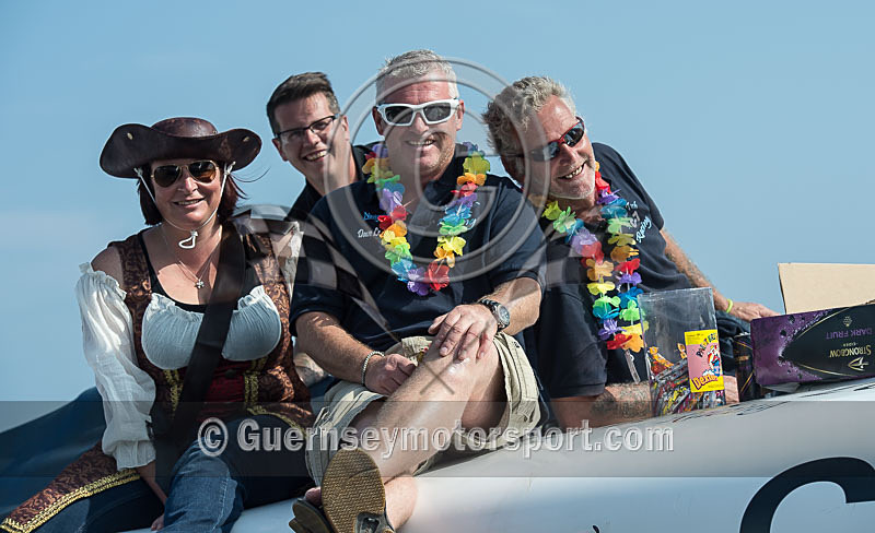 Powerboat Parade_2014-14 - UIM WORLD OFFSHORE CHAMPIONSHIP BOAT PARADE