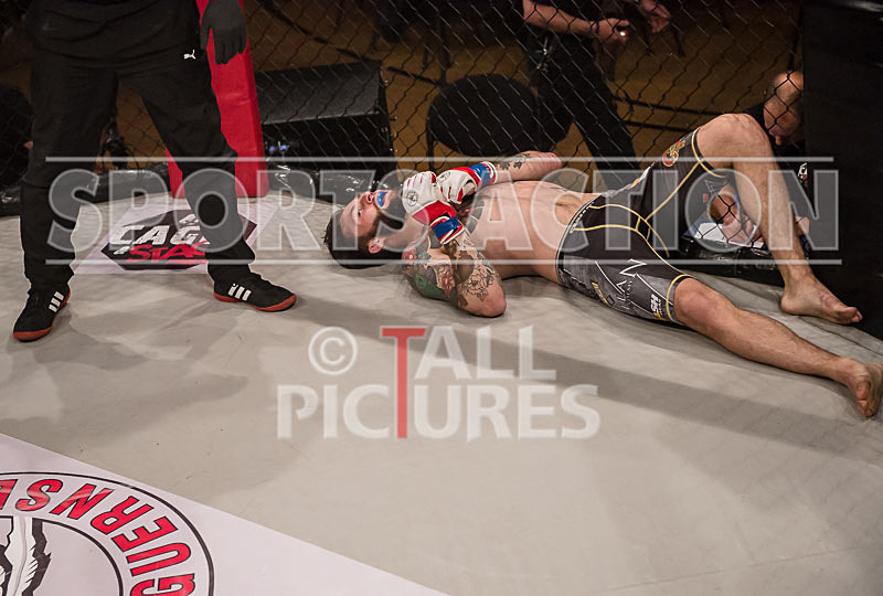 Michael Davies v Lewis Clapham-47 - MMA BRITISH LIGHTWEIGHT CHAMPIONSHIP