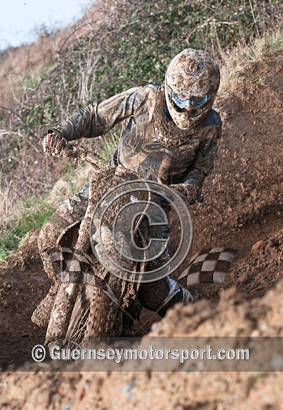 Moto-X_19-02-11-34 - MOTO-X_19-02-2011