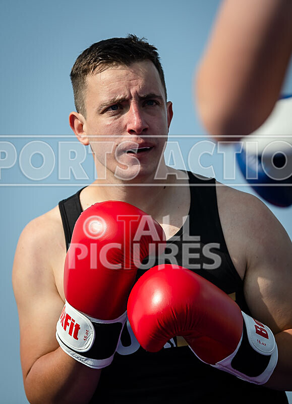 BOUT 1 - Ivan -El Terrible- v Elliot Cocket-11 - BOUT 1 - Ivan 'El Terrible' Donaldson v Elliot Cocket