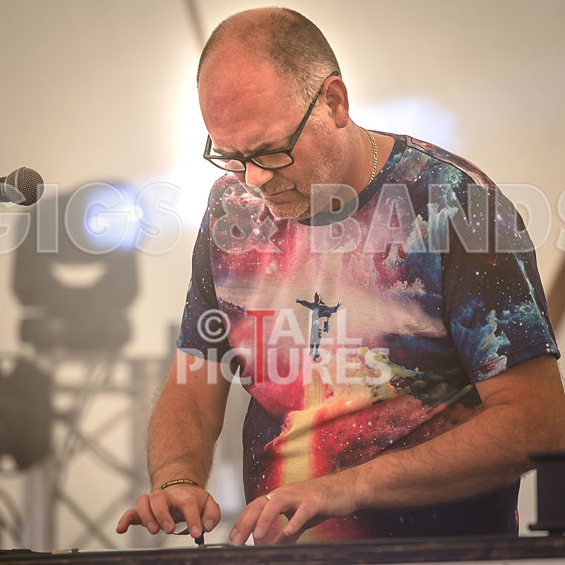 Citizen X-59 - CITIZEN X