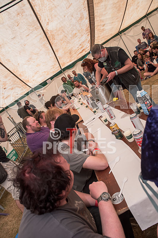 Chilli Eating_2015-8 - TRIKE, CHILLI & TUG OF WAR