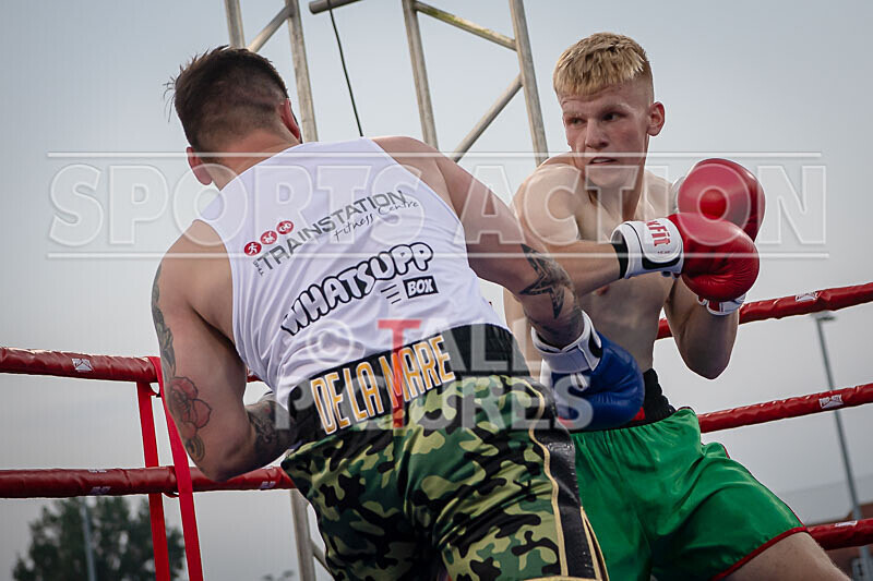 BOUT 17 - Luke Robert v Casey De La Mare-42 - BOUT 17 - Luke Robert v Casey De La Mare
