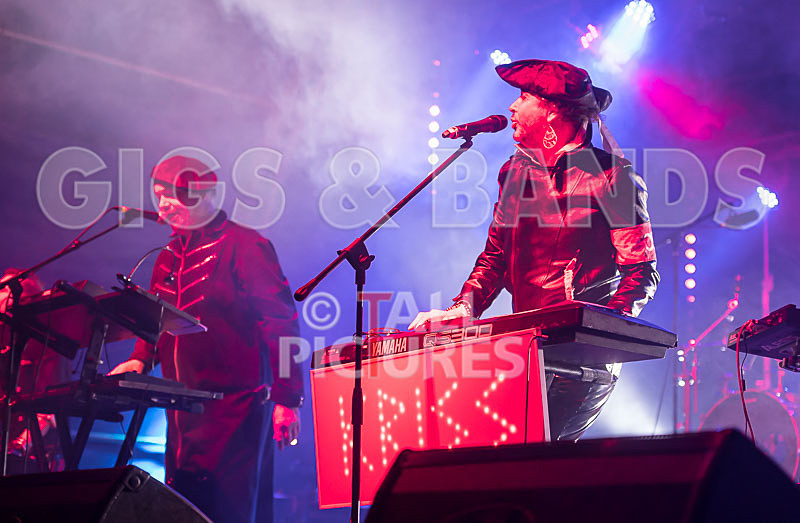 Fade to Grey-212 - FADE TO GREY