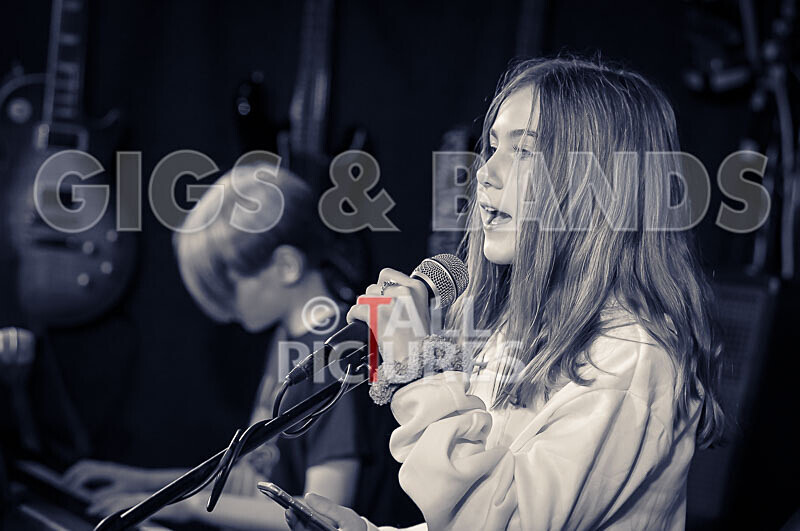 Falling into the Future-41 - FALLING INTO THE FUTURE