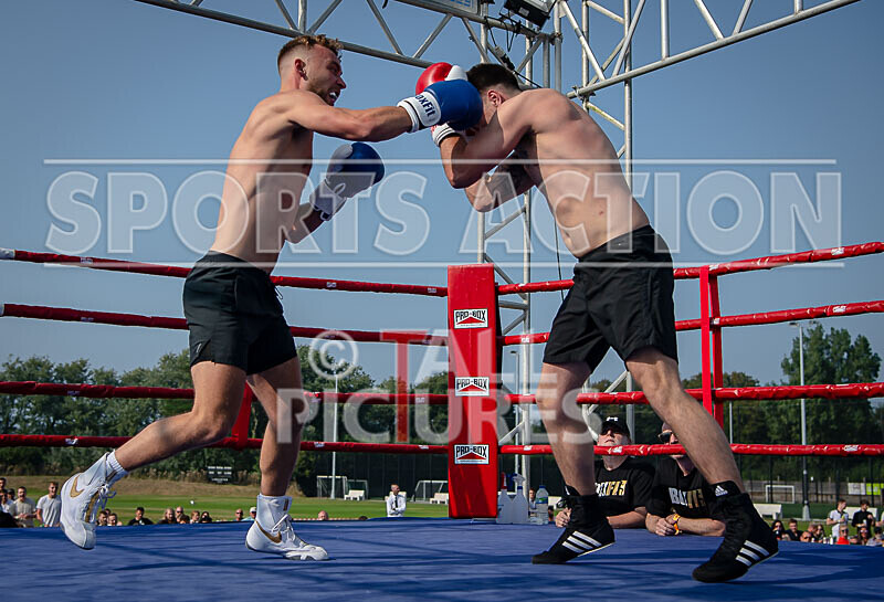 BOUT 3 - Josh -All the Way- Gray v Ed -No Fear- Sebire-24 - BOUT 3 - Josh 'All the Way' Gray v Ed 'No Fear' Sebire
