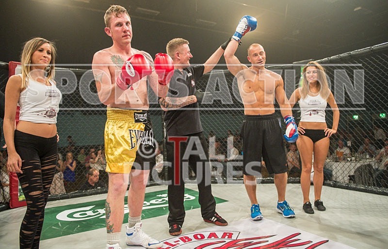 Lock-in Guernsey_2013_Bout-4-17 - BOUT-4