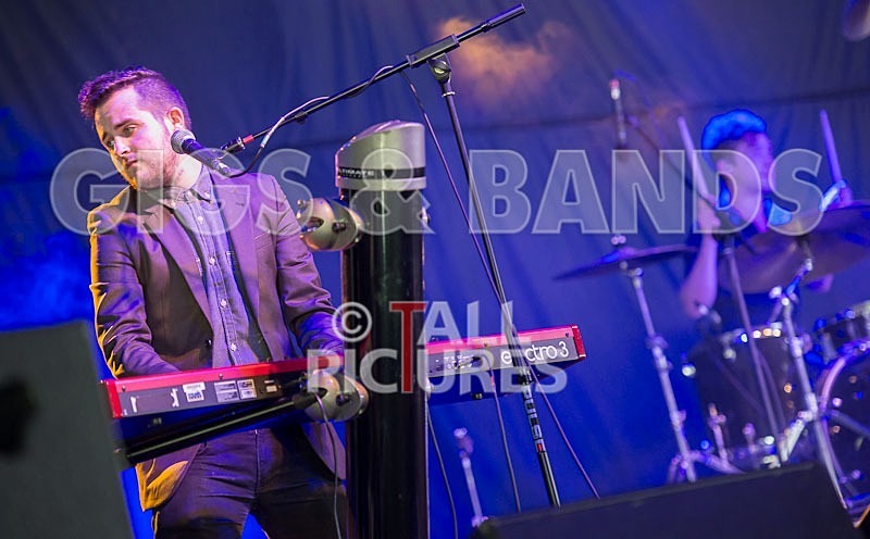 Raising Maisie-32 - RAISING MAISIE