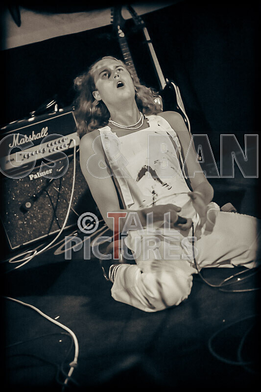 The Pips-113 - THE PIPS